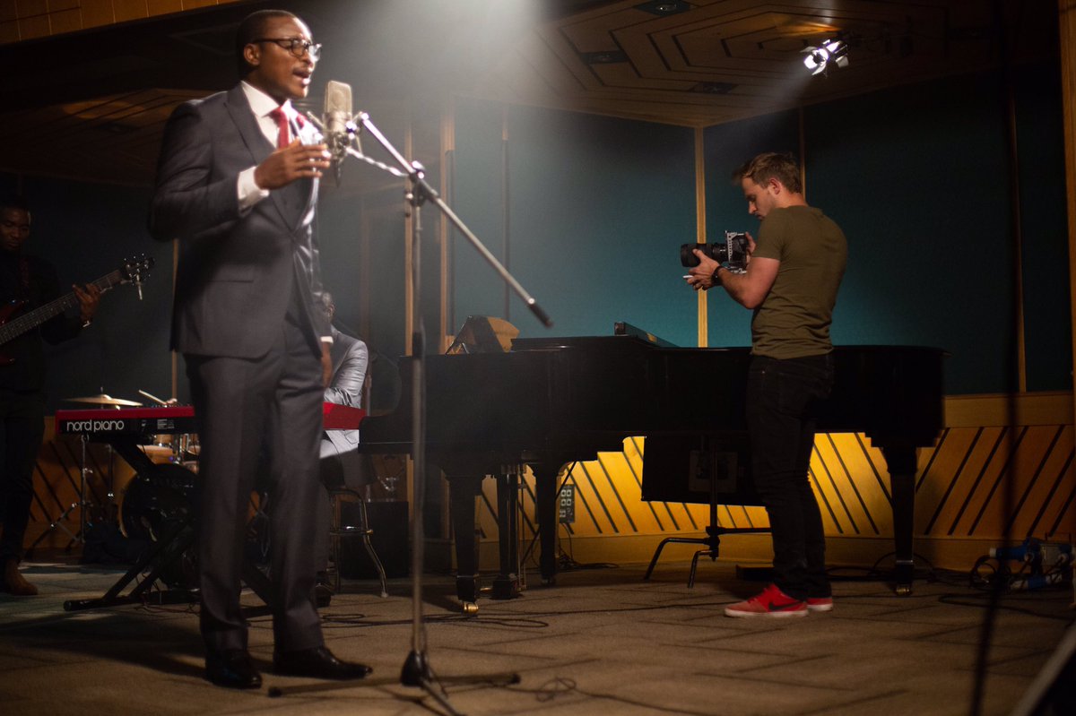OsitaPeter_'s tweet photo. #YahwehiworshipYou #OsitaPeter #MusicVideo #droppingsoon #watchout #soundoftrueworship #@AyoSolanke #DowntownMusichub #Jo’burgSA #@ChristainWolf https://t.co/1yI5VohJvr