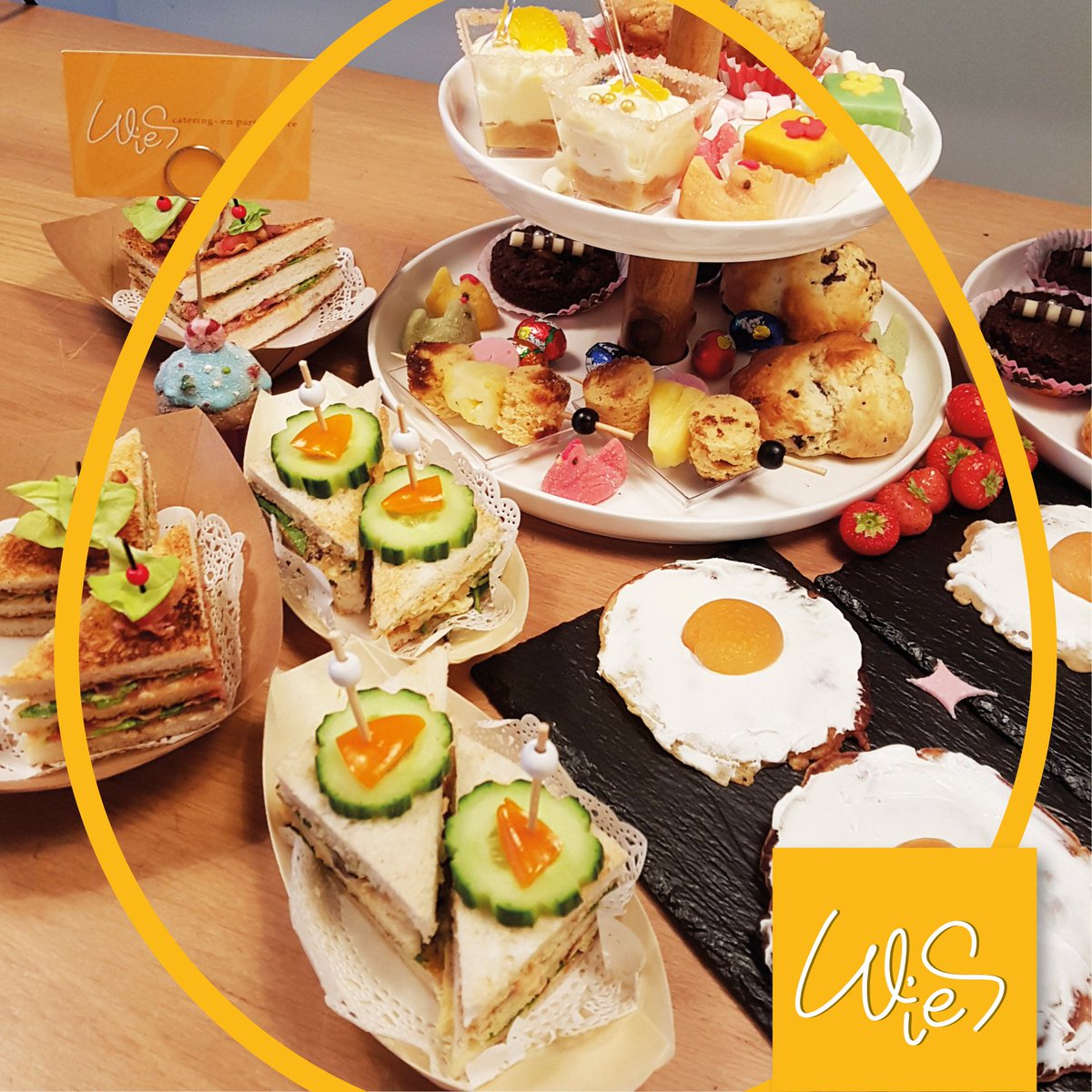 Verwenner-ei met Pasen? Stop met zoeken! Een 'full service' Paasbrunch, lekker thuisbezorgd. Geen zorgen en gedoe maar pure verwennerij voor € 25,00 per persoon. Lekker aanschuiven en genieten!