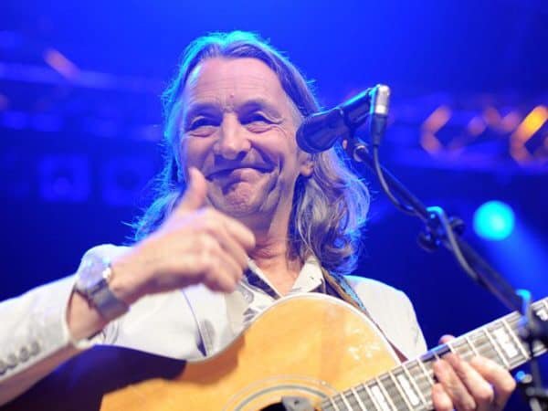 Happy Birthday Roger Hodgson, guitarist & singer for born in 3/21/1950. 