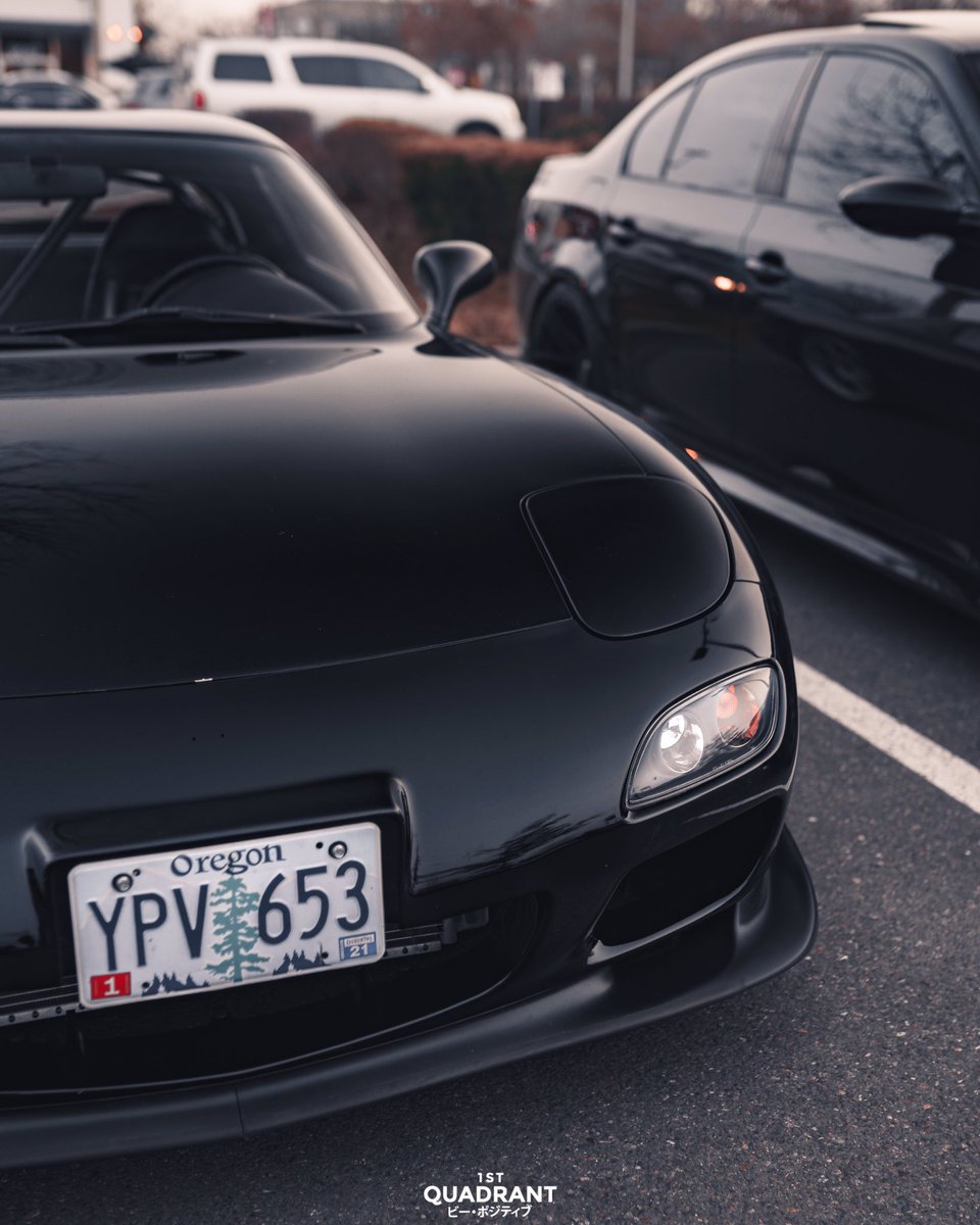 JosephAlfonso's tweet photo. Rx7
-
#1stquadrant
β’
#MazdaRx7 #Rx7 #Stance #MazdaNation #Rotary https://t.co/zOgvVBFHzT