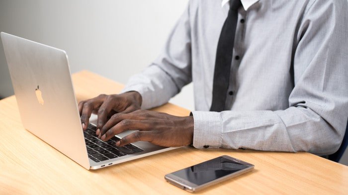 hosteur's tweet photo. Apprenez plus sur le filtrage anti-spam et voyez comment HOSTEUR protège les serveurs e-mails de ses clients !
⤵️⤵️⤵️
https://t.co/I9q9AaykDY
#blog #youllnevercloudalone #antispam #spamexperts #server #email https://t.co/6KeA4Ztvsb