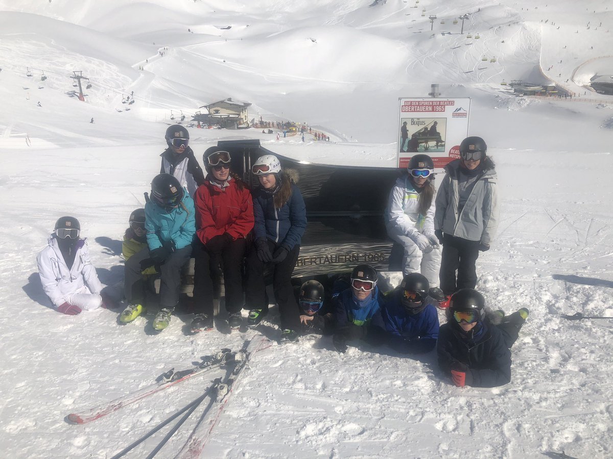 LSA Ski tweet media
