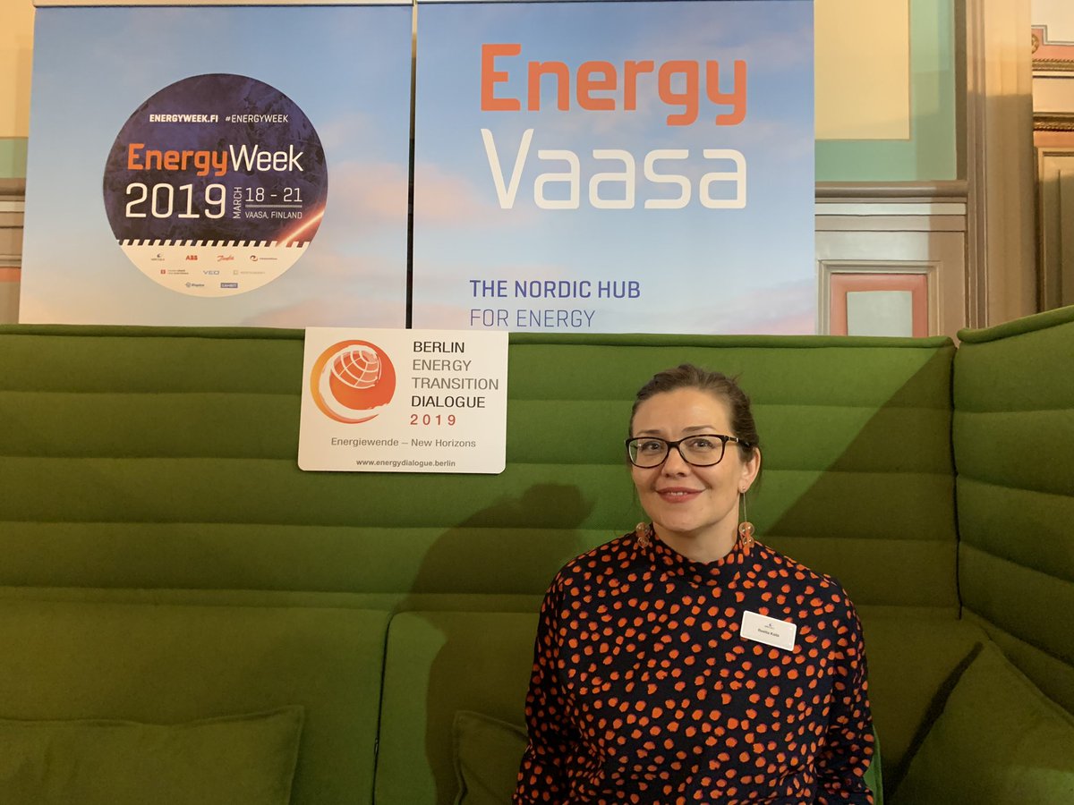greensofa_betd's tweet photo. ‘#LNG & #renewables should advance the #EnergyTransition together! We @wartsilacorp are providing sustainable gas solutions. By 2025, we envision renewables in every of our tanks - @reettakaila @wartsilacorp #GasBassador @greensofa_betd @EnergyVaasa https://t.co/Fw3wOPidnD