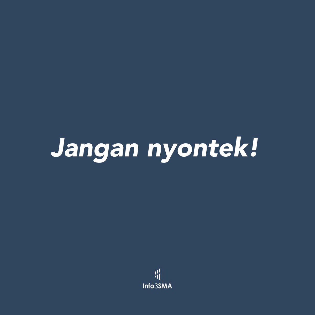 Info3SMA's tweet photo. Jangan gunakan sontekan atau cara curang lainnya ya di ujian, cukup percaya dengan kemampuan diri kamu. #ItrustMe https://t.co/h8DbUX1uiI