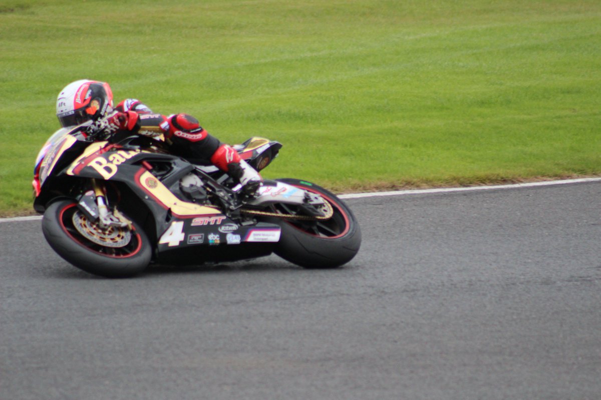 phillymer's tweet photo. @DatatagID @michaelrutter_ @OfficialBSB What a great prize, love to be @Oulton_Park May 4th - 6th for @OfficialBSB @bennetts_bike #DatatagID
@michaelrutter_ @Oulton_Park https://t.co/wTEz3zilNN