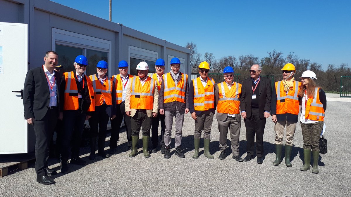 PatrickPrunet's tweet photo. Une délégation d'industriels autrichiens pilotée par l'ambassade d'Autriche en visite sur Jupiter 1000. 
Cette visite confirme la visibilité internationale de notre démonstrateur. https://t.co/8AtsQytxBh