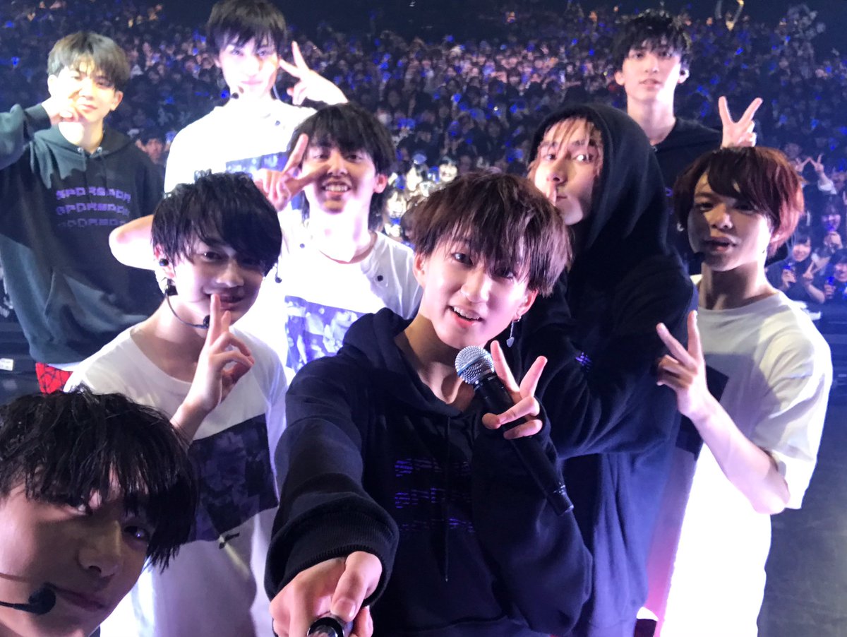 Supdra_staff's tweet photo. ■2019.03.21
7th ONEMAN LIVE TOUR
"Emotions" at Zepp Fukuoka
感情の共有ありがとうございました！！ #スパドラ https://t.co/anIWhKuuQM