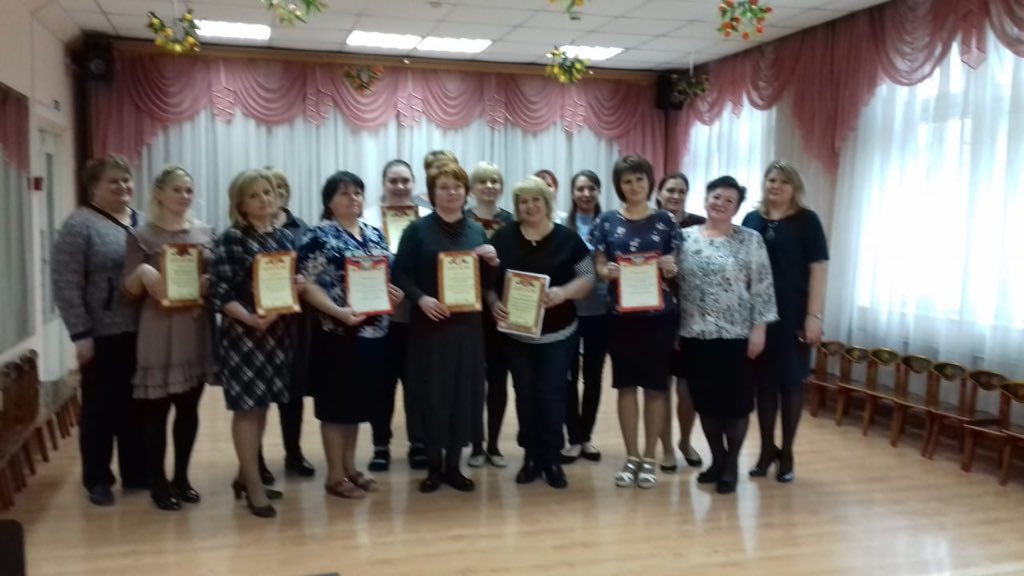 GalkaSilaeVa's tweet photo. ГБОУ Школа 1582 ДО 1781 "Солнышко". Группа 10.  "Конкурс чтецов среди воспитателей". Силаева Г. В. заняла 1 место. Поздравляем! https://t.co/zUKx3hDabH