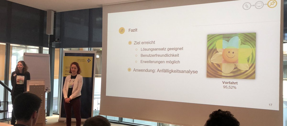 informatikradar's tweet photo. Bilderkennung mit künstlichen neuronalen Netzen #AutonomesFahren: Karl Teille von der #AutoUni @volkswagen_de eröffnet die Endrunde des 14. #GI-Studiwettbewerbs 2019 #InformatiCup. Den Auftakt machen Tanja Bien & Jasmin Greissl @DHBW_Karlsruhe mit evolutionären #Algorithmen. https://t.co/apBzkhb0Ik