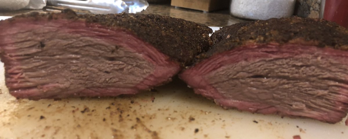 coachespitbbq's tweet image. Good morning #bbqamerica I want to share this great Tri-tip with you from last night #YoderFlavor #yodersmokers #coachespitbbq #coachlara