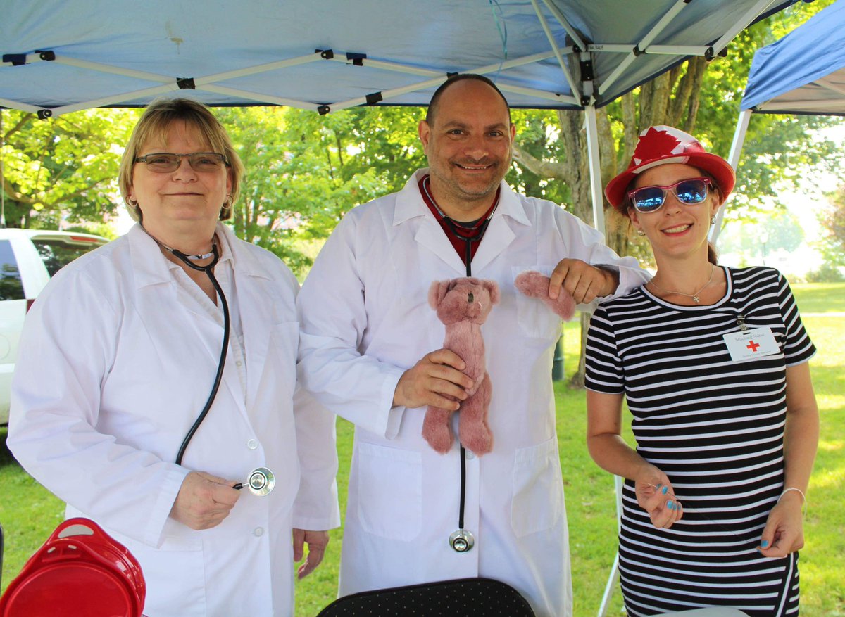GrenvilleMs's tweet photo. Our Doctors will be ready to give your newly Adopted #Teddybear some #TLC. We spared no expense getting the Absolute BEST Dr's to care for and give your Teddy a Clean Bill of Health. #CanadaDay is going to be so much #Fun. Together we will one day #EndMS https://t.co/fpZRKhTWZf
