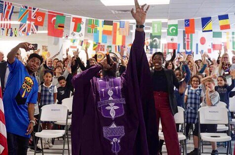 StanleyEnow's tweet photo. Quel Plaisir ! ❤️🙏🏽🦍
Was super great Talking and Motivating the kids of @lyceehouston , Great Instution in the State Of Texas.
—————————————-
Major Love to Everyone who made This Happen 🔥
#KeepInspiring
#MotherlandEmpire #BluNation
#UtopiaGroup
#KingKongGang 🐝❤️ https://t.co/cLBUunUGGL