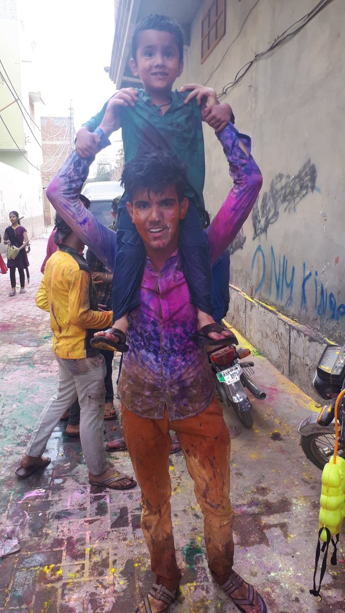 veka_sh's tweet photo. Holi  Ha 

Bro ❤❤ https://t.co/LCTjs0lTpY