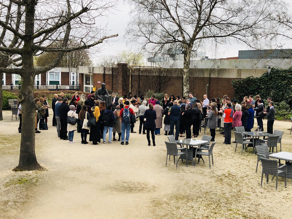 Newman_Uni's tweet photo. Staff and students stood together this afternoon and lit candles in memory of those who were killed at Christchurch Mosque, New Zealand, sending a message of love, solidarity and support to all affected. https://t.co/gUHxnSBCWA