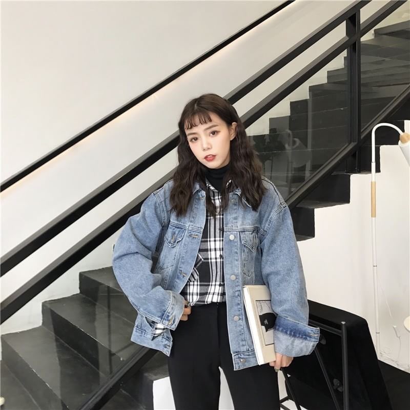 lalida123pink's tweet photo. #C615
🌈แจ็คเก็ตยีนส์💘
อก40
ยาว22
ราคา380฿
#เสื้อผ้าสไตล์ฝรั่ง #เสื้อผ้าสายฝอ #เสื้อผ้าสไตล์เกาหลี #เสื้อผ้าสไตล์วินเทจ #เสื้อยีนส์ #เสื้อแขนยาว #เสื้อกันหนาว #เสื้อเท่ๆ #เสื้อแจ็คเก็ต #เสื้อแจ็คเก็ตยีนส์ #แจ็คเก็คยีนส์ #เสื้อคลุม #คาร์ดิแกน #เสื้อoversize #HowtoPerfect https://t.co/knWq2wuugZ