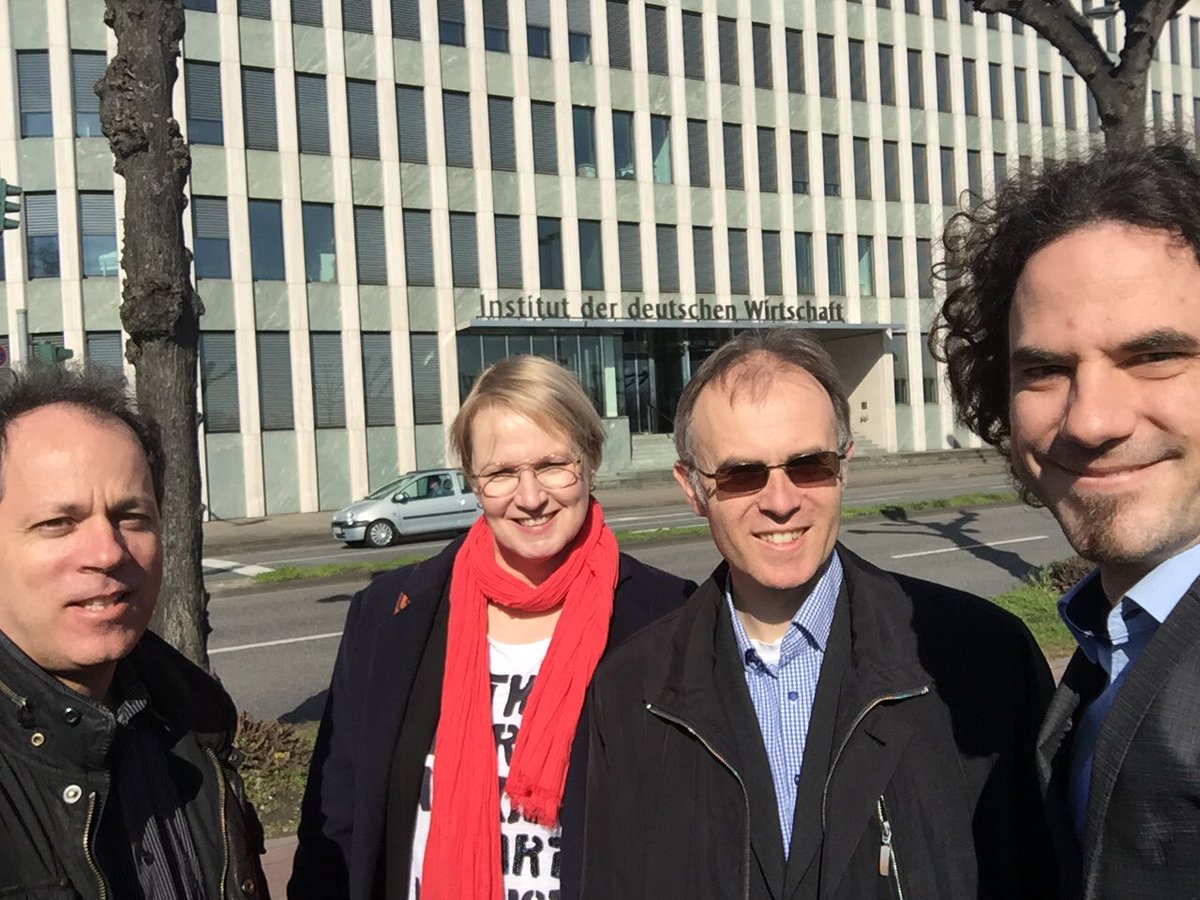 Philipp Deschermeier (@p_deschermeier) on Twitter photo Das Institut Wohnen und Umwelt zu Gast im <a href="/iw_koeln/">Institut der deutschen Wirtschaft</a> bei <a href="/mvoigtlaender/">Michael Voigtländer</a> Das Institut Wohnen und Umwelt zu Gast im <a href="/iw_koeln/">Institut der deutschen Wirtschaft</a> bei <a href="/mvoigtlaender/">Michael Voigtländer</a>