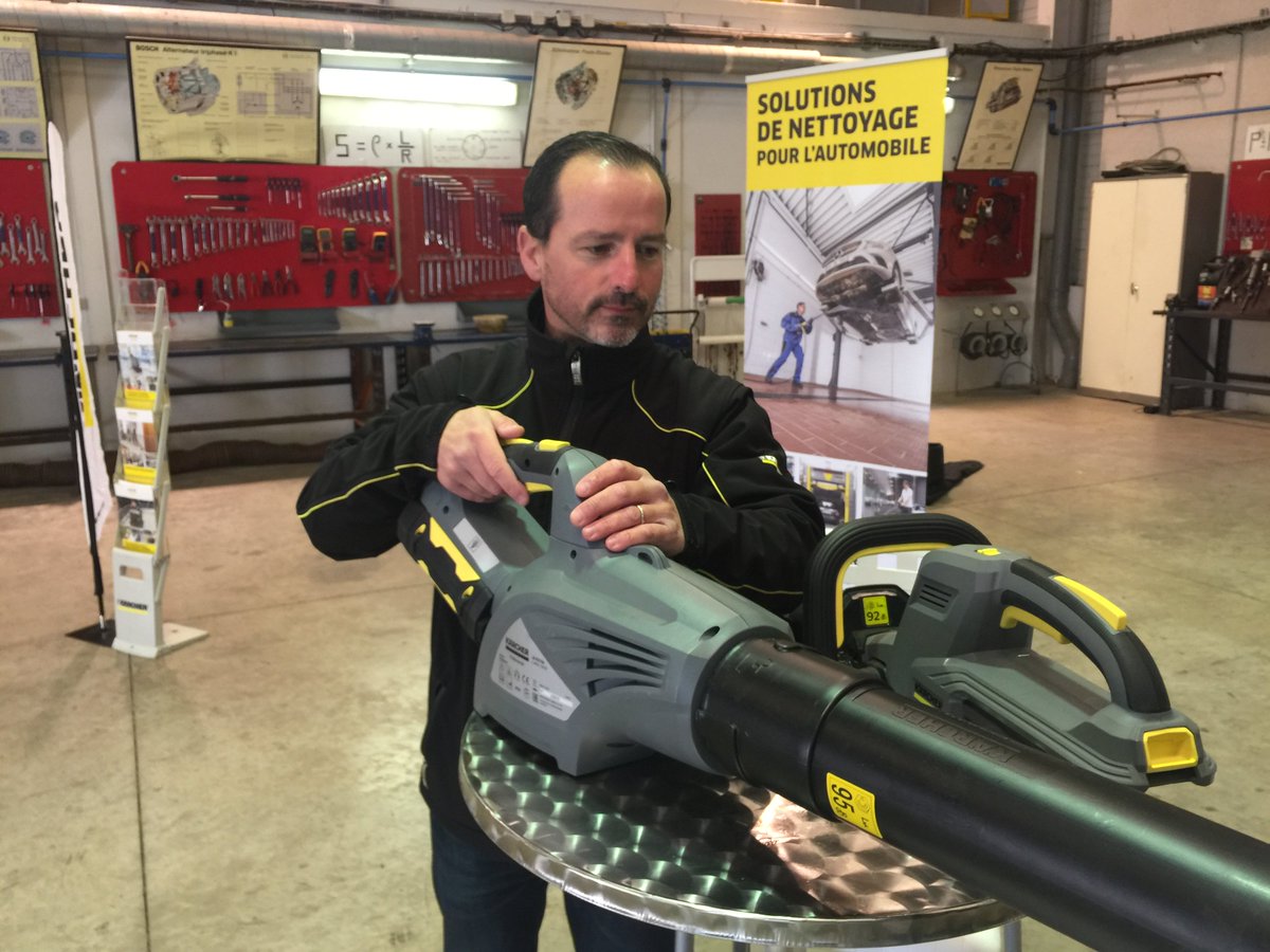 CCIHerault's tweet photo. Maintenance automobile, véhicules industriels, carrosserie, peinture ... Une journée pour découvrir les métiers de l'#Auto par les pros et échangez sur cette filière qui recrute. #Béziers #SSAM #ANFA #SudFormation #JMA https://t.co/n48Whemv09