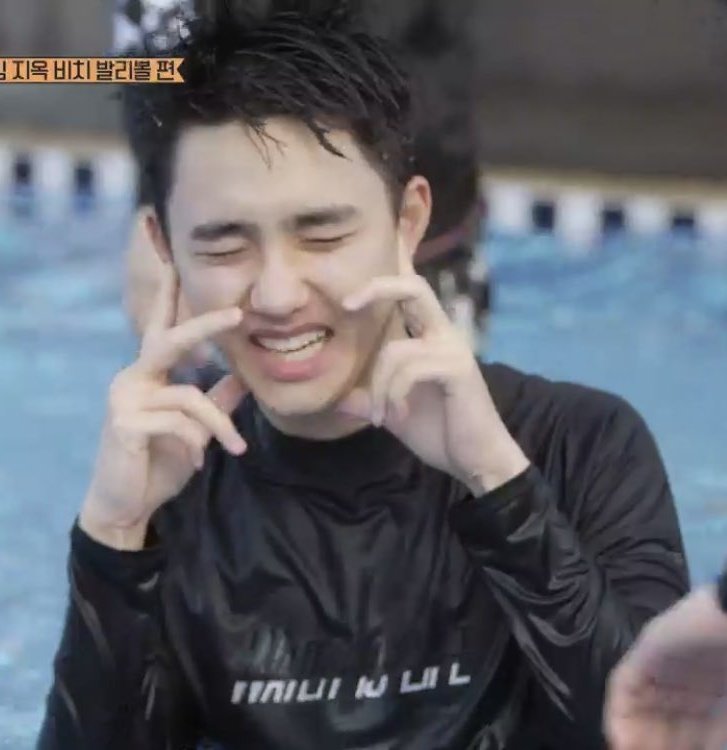 kyungcentrate's tweet photo. then &amp; now https://t.co/T7wVs0d0ox