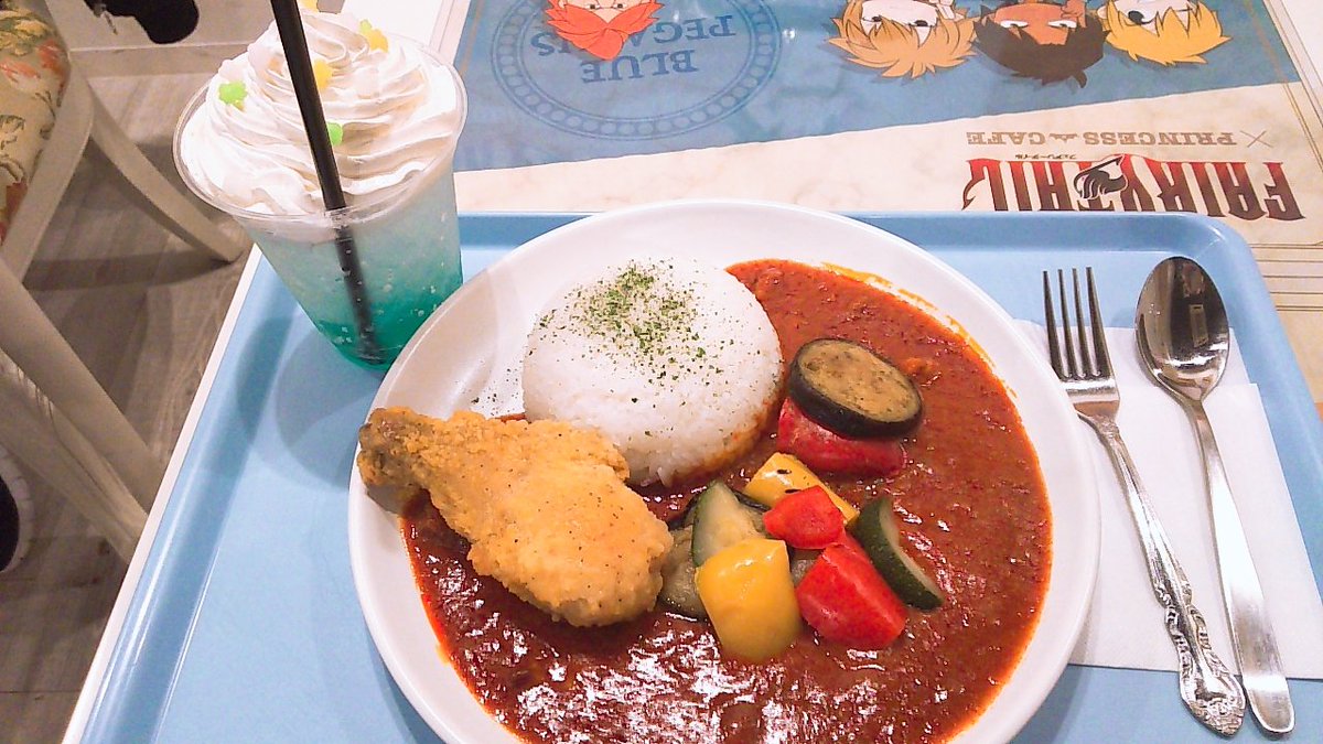 MAMI__fairymagi's tweet photo. プリンセスカフェで幸せな時間を過ごしました💕
ナツをイメージしただけに赤カレー火を吹くくらい辛かったけど美味しくいただきました😋✨ https://t.co/eraROo8cTI