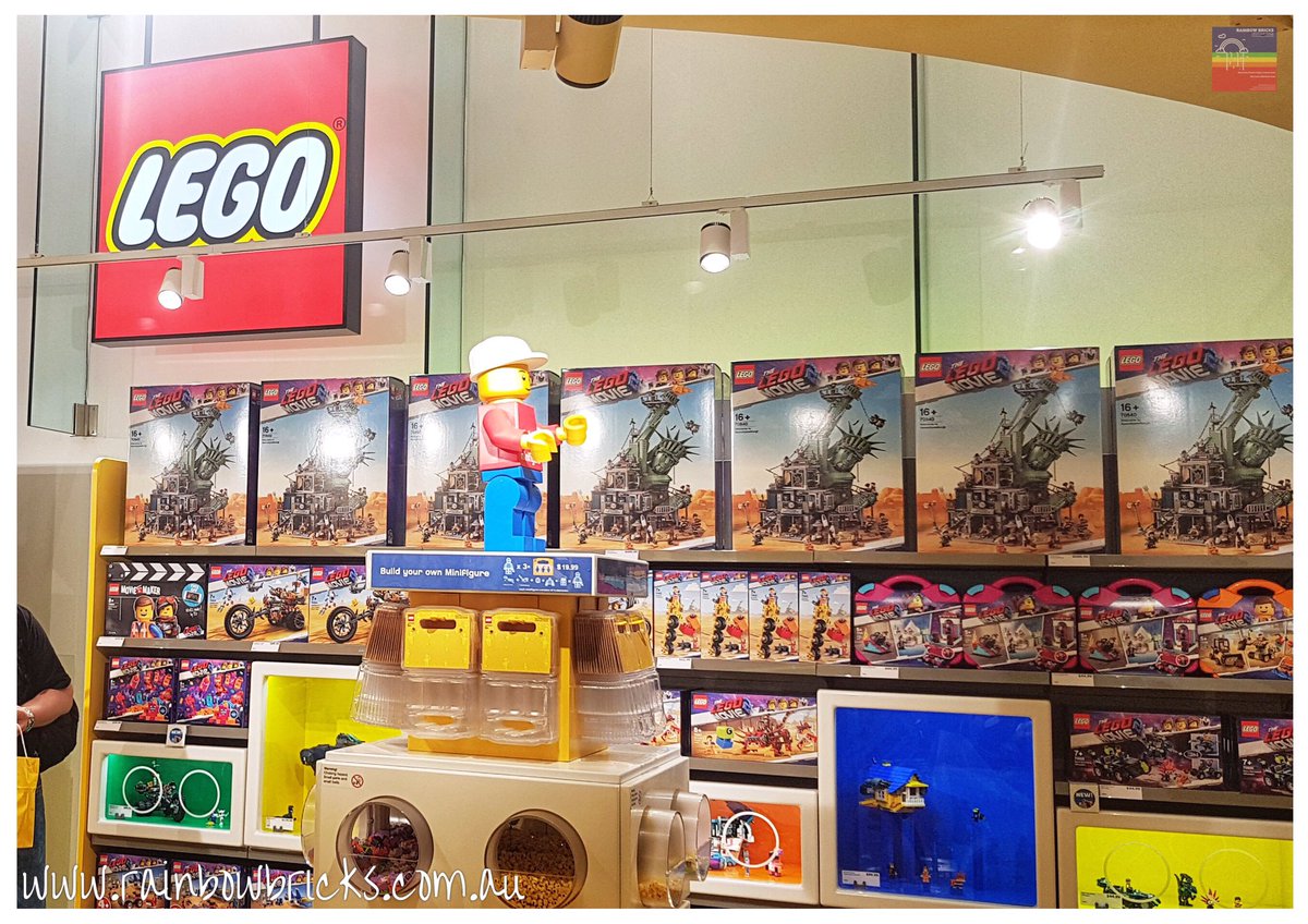 Rainbow_Bricks's tweet photo. Inside the new Sydney LEGO Certified Store.
@LEGO_Group
#rainbowbricks #bondibricks #legostorebondi https://t.co/WZnq4cLrio