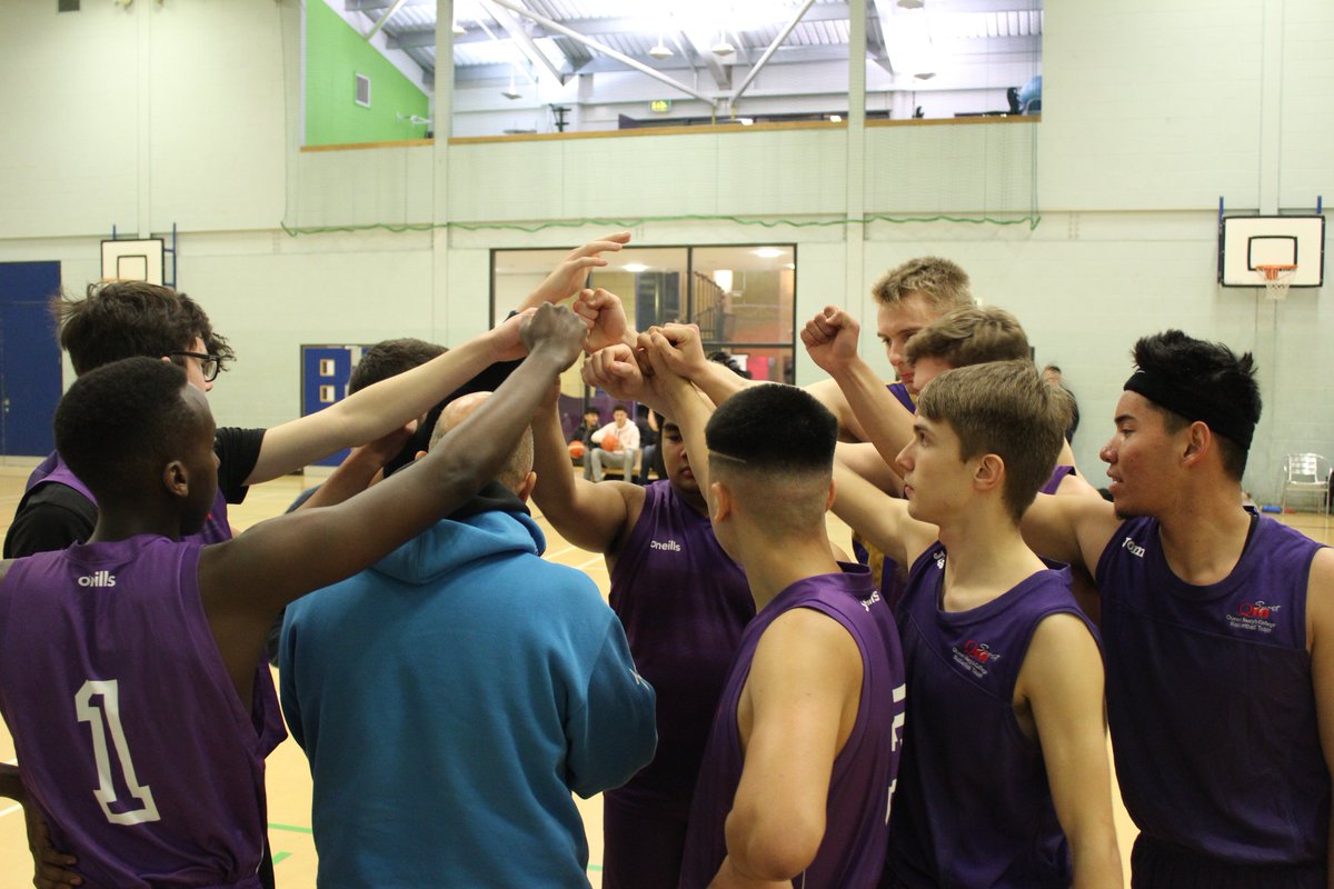 qmcsportpe's tweet photo. Good luck to the @qmcollege Men's Basketball team who travel to @brocksports @brockcollege later today to play their B team in a top of the table clash! #thisQmcanπ https://t.co/0I6tA0UAzt