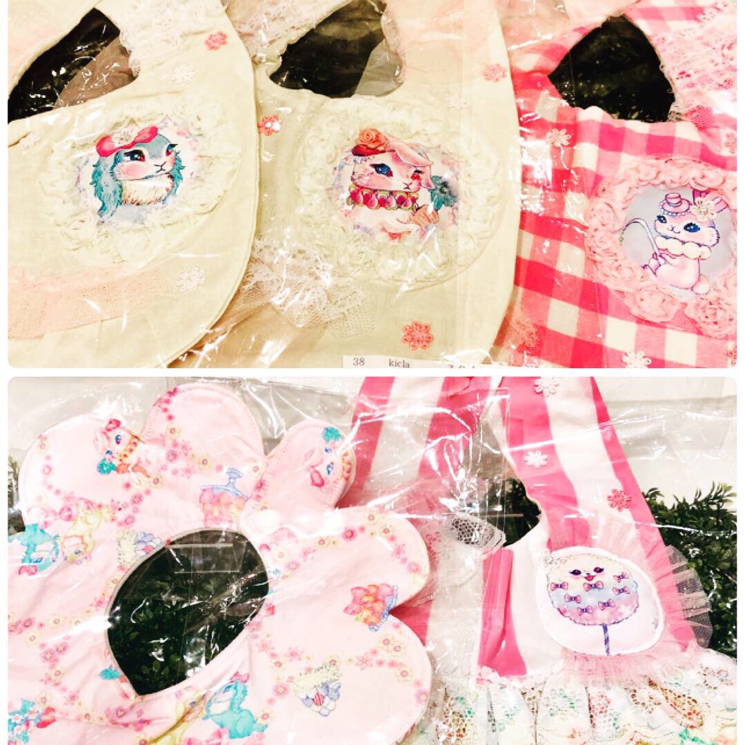 nipoponagoya's tweet photo. ただ今
#nipopo 名古屋店では
#エコネコ さん×作家さん
コラボの作品を販売中です🌸🌸🌸
可愛いスタイや移動ポケットもありますヨ💕
ご来店お待ちしております💕
#エコネコ  #絵子猫 #econeko #コラボ  #bigtreechi #harusana https://t.co/lXtcVlk8Ic