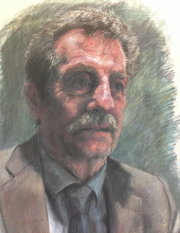 Uit onderzoek blijkt dat 90% v.d. oudere Zwollenaren VeilingFakkert  kent. We zijn al meer dan 50 jaar en tot tevredenheid hen ten dienste.    Inkopers van #GOUDEN en #ZILVEREN sieraden, tandengoud, bestek enz.    Gratis taxatie vooraf.