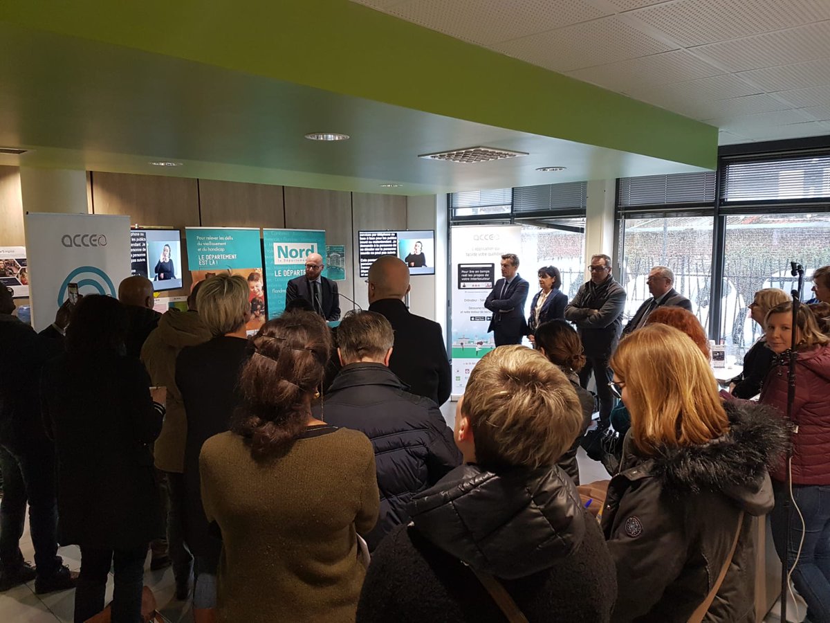 AcceoTadeo's tweet photo. [NOUVEAU] Le @departement59 est #accessible par téléphone et sur place aux personnes #sourdes ou #malentendantes avec Acceo!
Un lancement à @Ville_Denain en présence des élus @GeMannarino @BFicheux, l’association #Sourdmedia, @lavoixdunord et @fbleunord 
> https://t.co/L3W1auyVt2 https://t.co/zUIUjTUzIq
