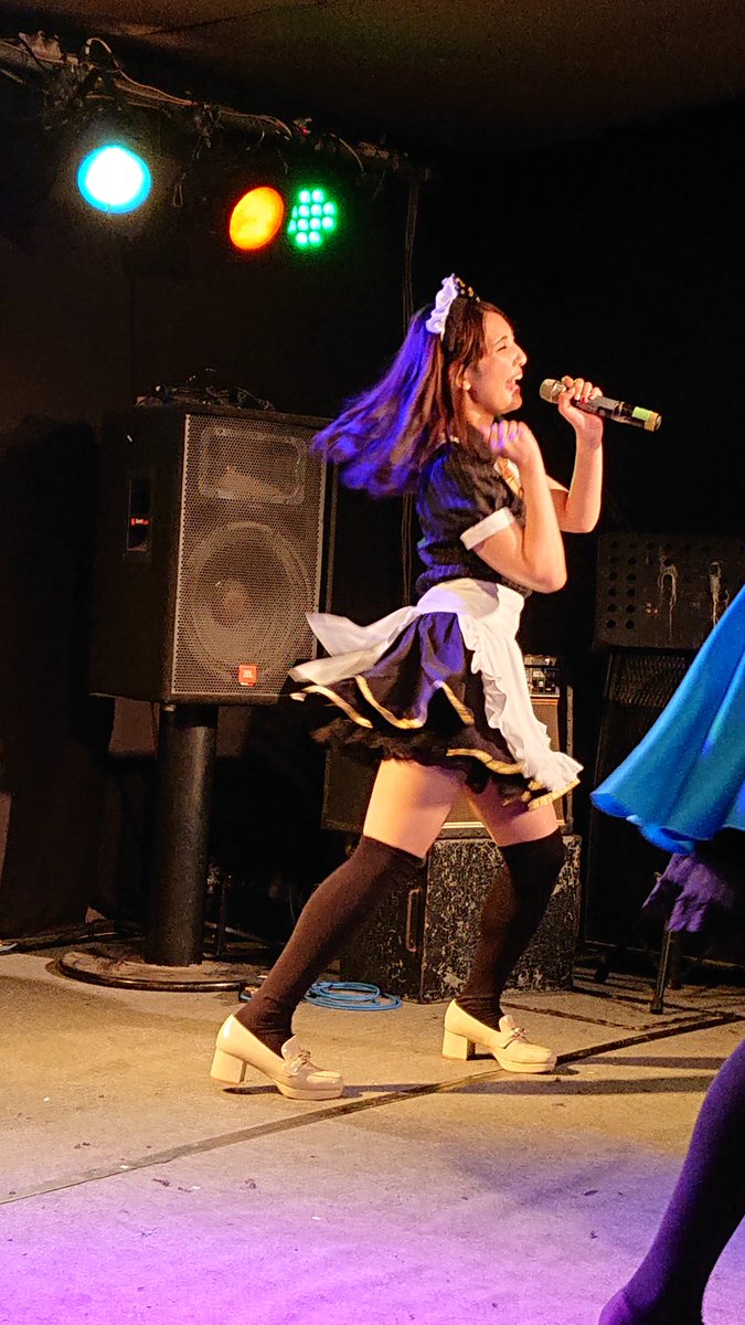 typhoon1990's tweet photo. Secret②
#CafeSecret https://t.co/1zUY2f9IOo