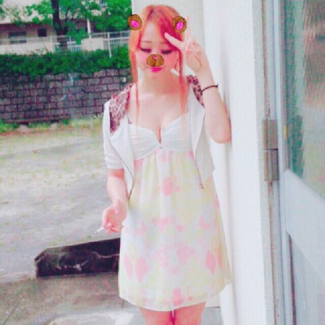 a__r__y's tweet photo. こんぐらいの
わちゃわちゎしてた時期に
一瞬でも戻ればとか思う。

今になっちゃ
みんなババアだもんな💢
まだ20代満喫中なんですけど💢 https://t.co/afKuoA2OA6