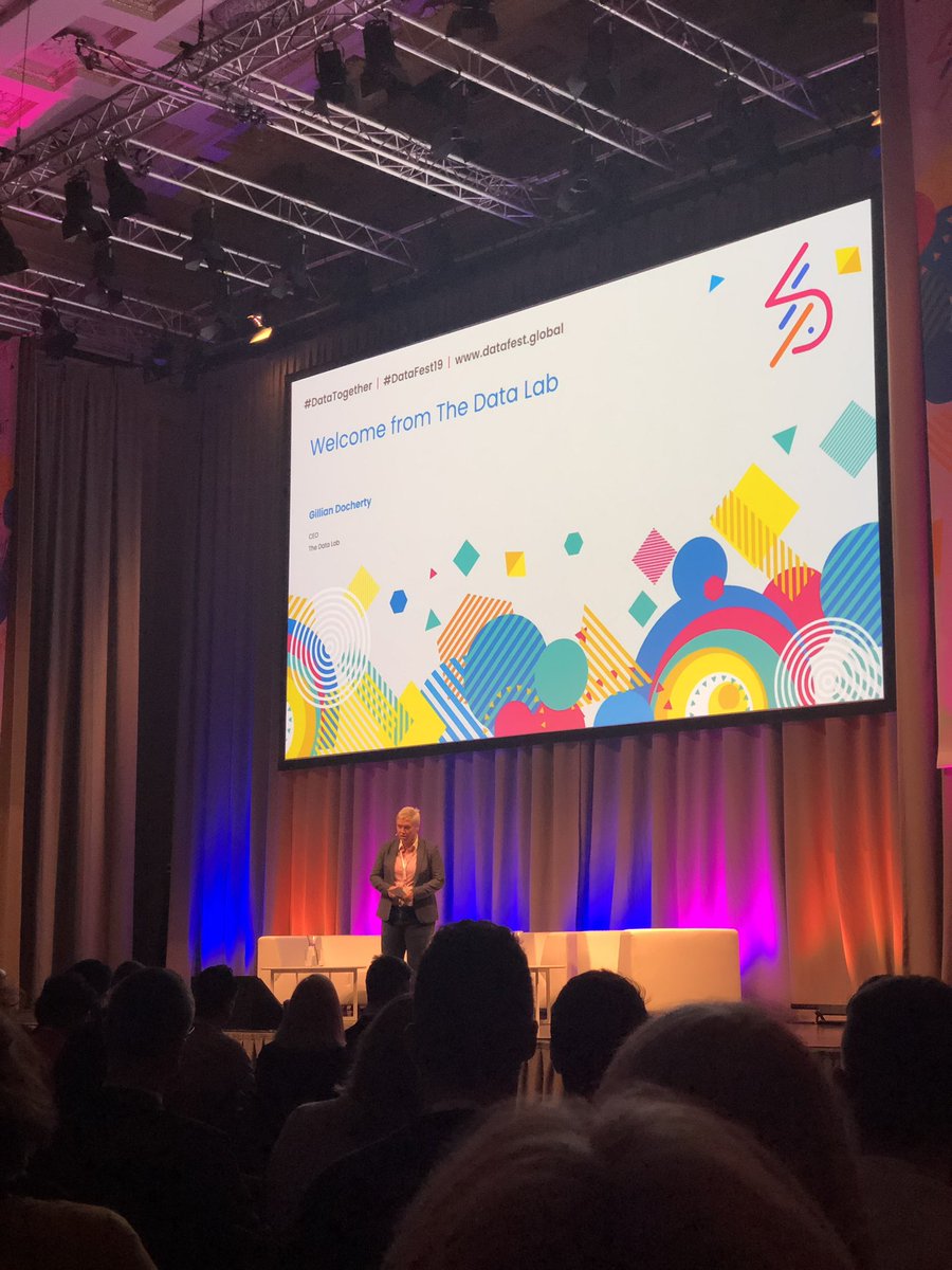 vngfraser's tweet image. Third year of #DataSummit and I have a feeling it’s going to be the best one yet 🤗 #datatogether