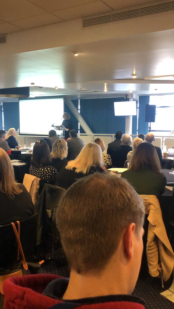 brotafldc's tweet photo. Dental Symposium #DS19 https://t.co/u4sJFlgYP6