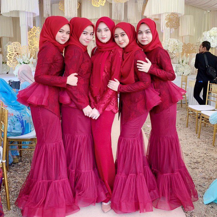 KebayaMy's tweet photo. tgk contoh feedback bridemaids kita ni😘 https://t.co/M64l4jSvmz