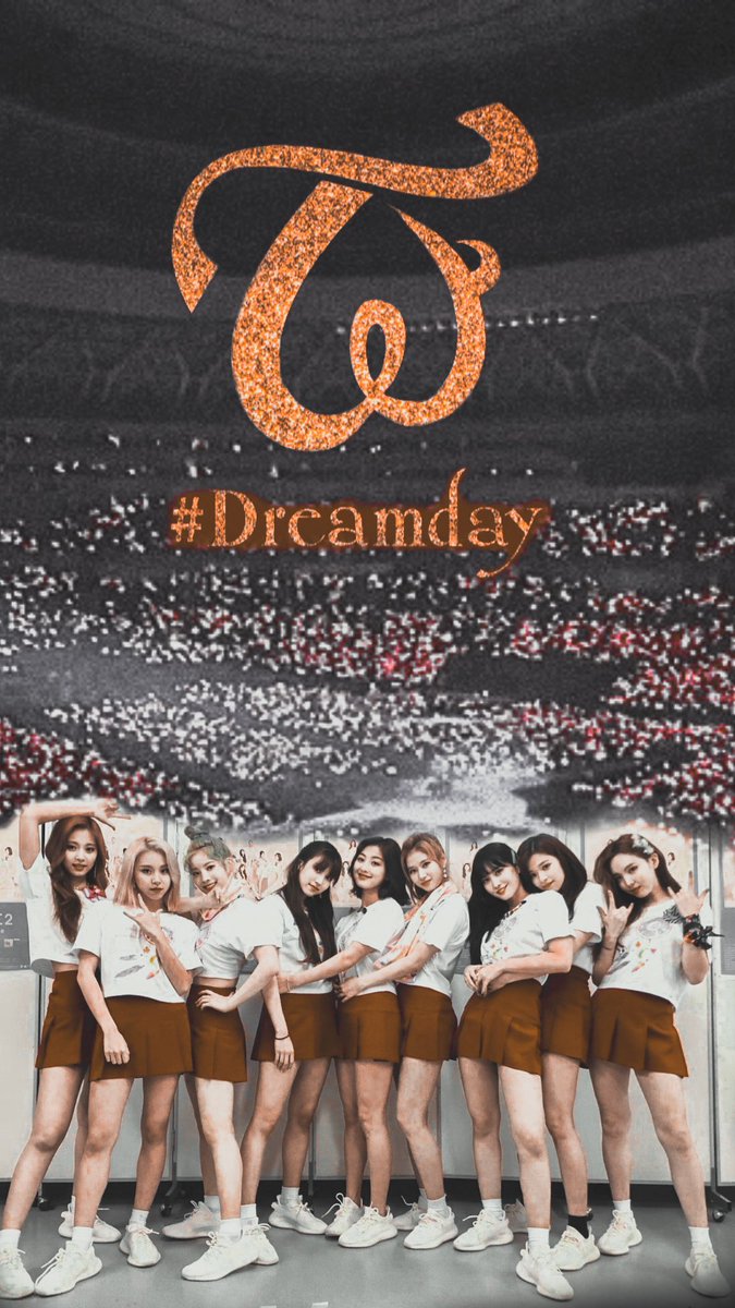sajimichae's tweet photo. ✴️ #TWICE #DreamDay Lockscreens ✴️
#TwiceLockscreen #TWICEDOMETOUR2019
(A one in a million gg) I STAN 👑

@JYPETWICE https://t.co/CYOb03LL4t