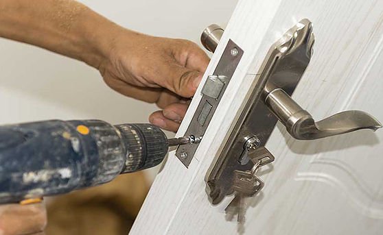 LeedsAutoLock's tweet image. If you are looking for high-quality #LookFitting service in #Leeds then, contact #LeedsAutoLocksmith for a best and high-quality services. For detail call us on at 07966 986 939 or Email us at info@leedsautolocksmith.co.uk
More at leedsautolocksmith.co.uk