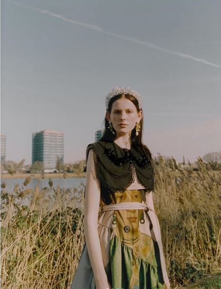 SelectModelMgmt's tweet photo. #FreyaLawrence for @VoguePolska April 2019 - shot by @inalekiewicz πΈ styled by @rachelbakewell #SelectWomen https://t.co/fAV2cCZ0qO