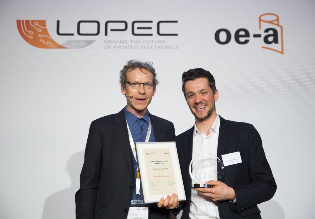 VIVOLVE's tweet photo. Thank you very much @OEAonline for the "Most impactful Technology &amp; Product" Award in this year's @LOPECMunich show for @tacterion's plyon® smart surface technology! Great chance to pitch in front of so many industry experts.  #smartmaterials #sensors #iot #LOPEC https://t.co/titpBJGUPQ