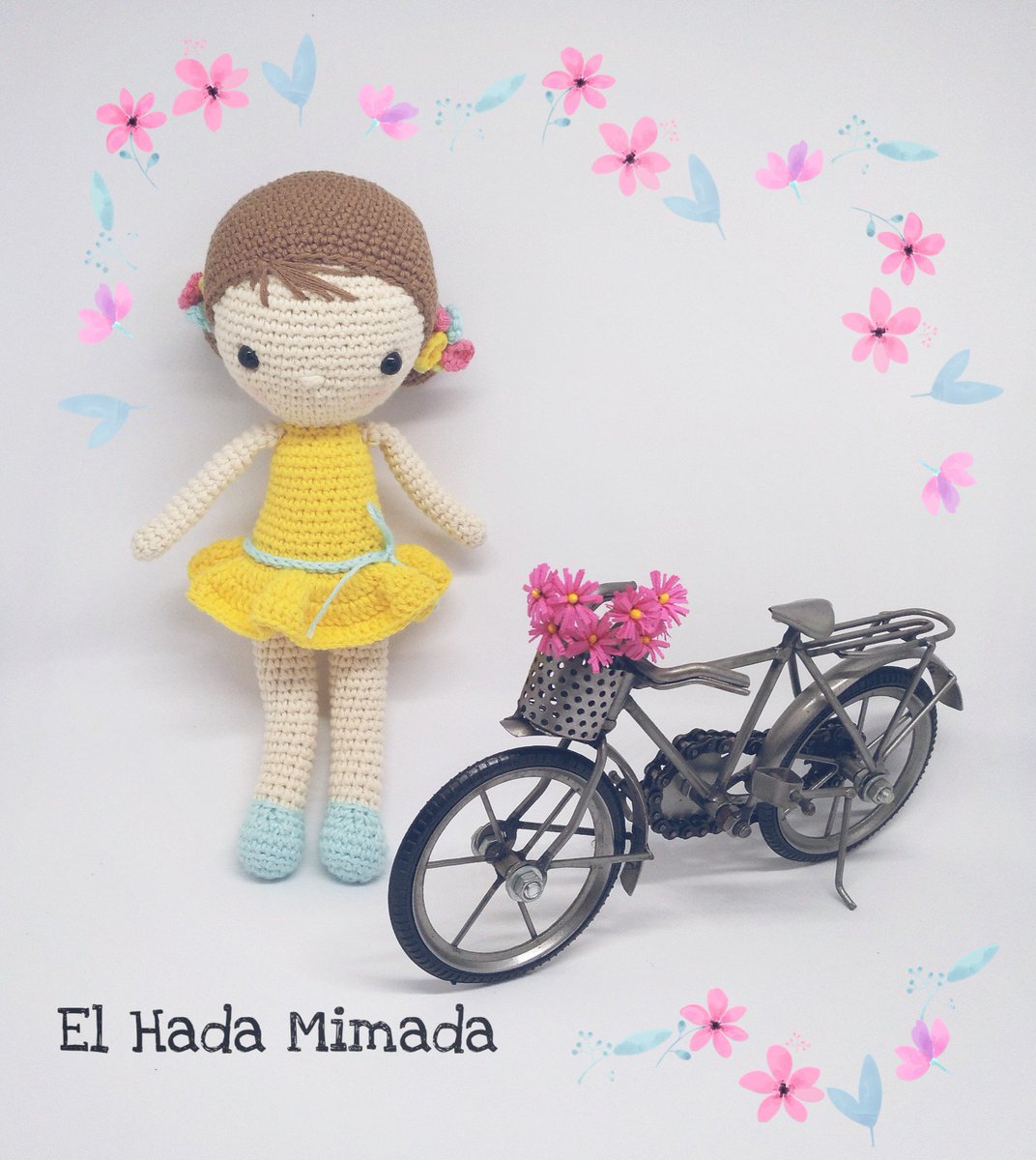 elhadamimada's tweet photo. Ya es primavera! 
Aunque tejer con una manta está muy bien, tejer al solecito en la terraza está mejor. 👏👏😀🌻🌼🌷

#amigurumi #primavera #spring #handmade #hechoamano #crochet #amigurumilove @la_crocheteria #chloe #FelizJueves https://t.co/LGitYxxMW4
