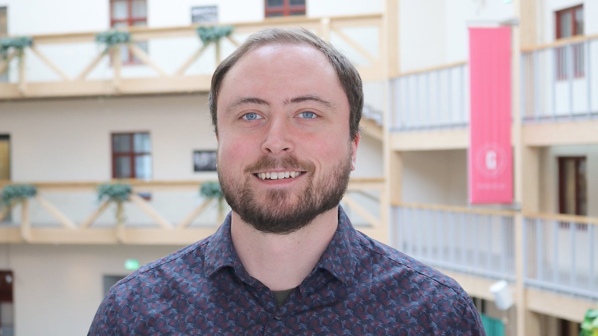 STC_Miun's tweet photo. Welcome to @Mittuni and STC, PhD student Joakim Edlund! Joakim will be working in the research group #Realistic3D - where they will will investigate surveillance and security for airports within the MiLo project. Interview👉🏼https://t.co/4r5W5PBIjZ #multicameras #milomiun https://t.co/ZOWRjK8Zr3