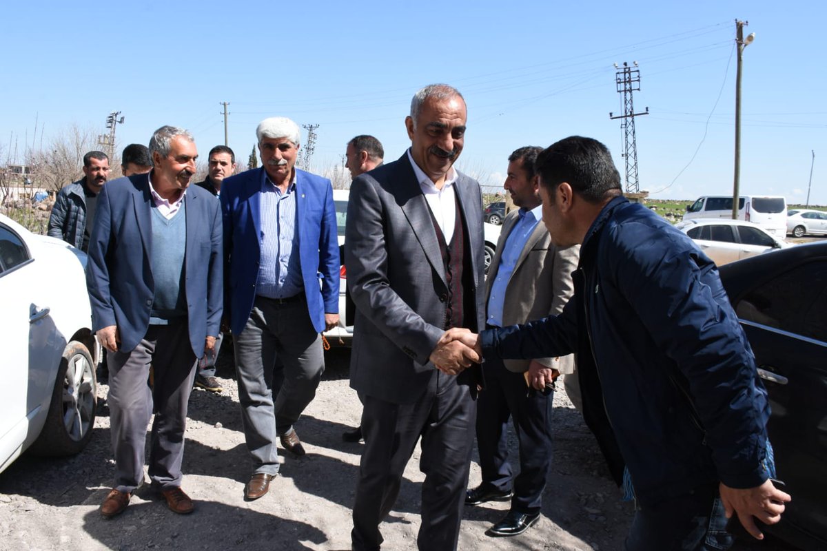 aslanalibayik's tweet photo. Milletvekilimiz Sn. @malicevheri İlçe Koortinatörümüz Sn. @Karacabey1972 ve İlçe Başkanımız Sn.@mustafa_cidir ile meclis üyesi adayı arkadaşlarımızla Arcabulak kırsal mahallesi sakinleriyle bir araya geldik. Destek ve dualarıyla bizleri onurlandıran Arcabulak'a teşekkürler. https://t.co/csuLX6JFjr