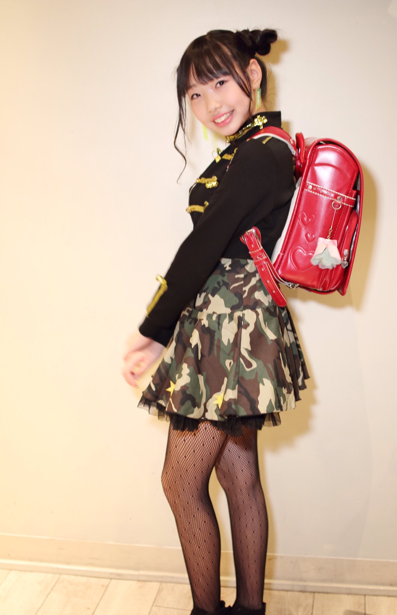 ストッキング　ジュニアアイドル 黒タイツ」のアイデア 210 件【2024】 | 黒タイツ, タイツ ...