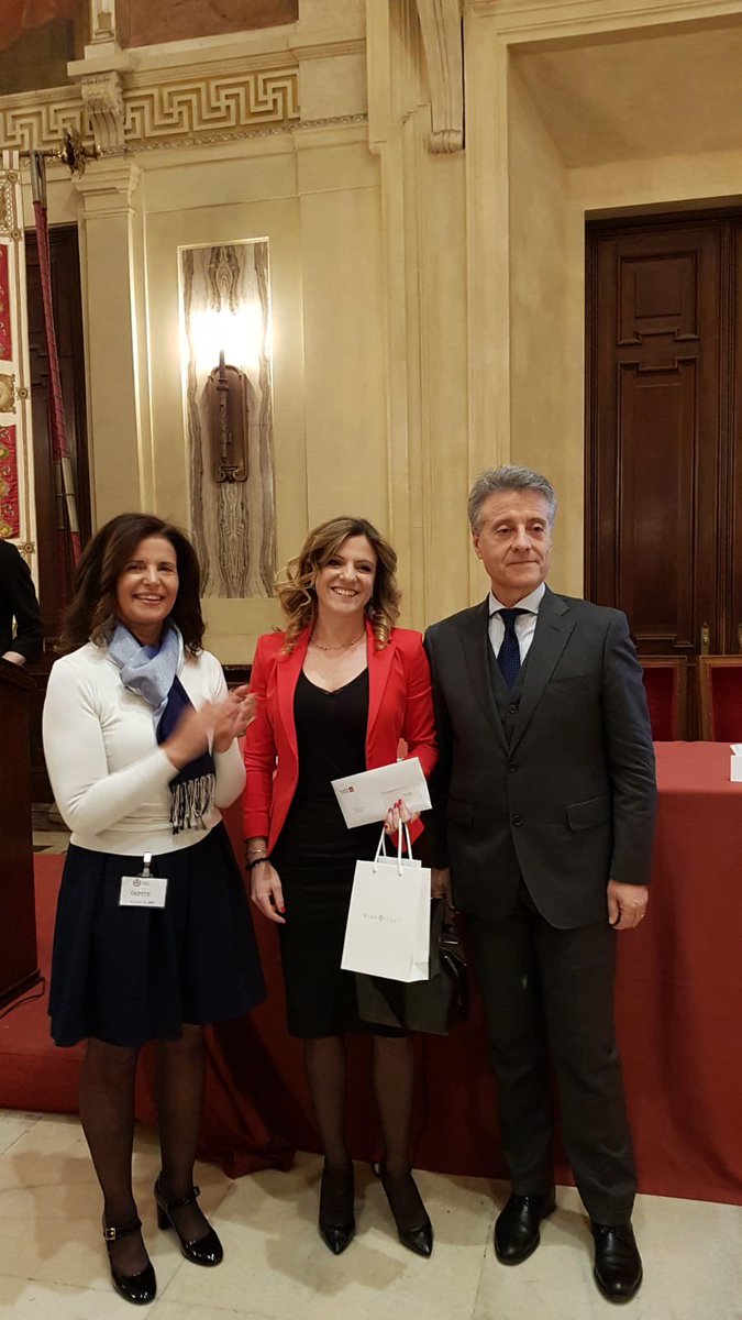 AmazonNewsEU's tweet photo. Merit and Talent 2019 award in Italy: Congratulations to the winners - virtuous examples of female #leadership #MeritoTalento2019 @ALDAI_MI https://t.co/pHzkKvpYp7 https://t.co/lqCSUWajST