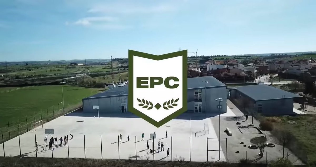 Dimarts vam llançar l’espot #EscolaPúblicaCatalana
L’han vist més de 200mil persones i ha rebut un ampli suport social

Sobta el silenci d’<a href="/educaciocat/">Educació</a> i dels mitjans públics catalans 

No teniu res a dir sobre una campanya que defensa l'#EducacióPública?

youtube.com/watch?v=ruEl2U…