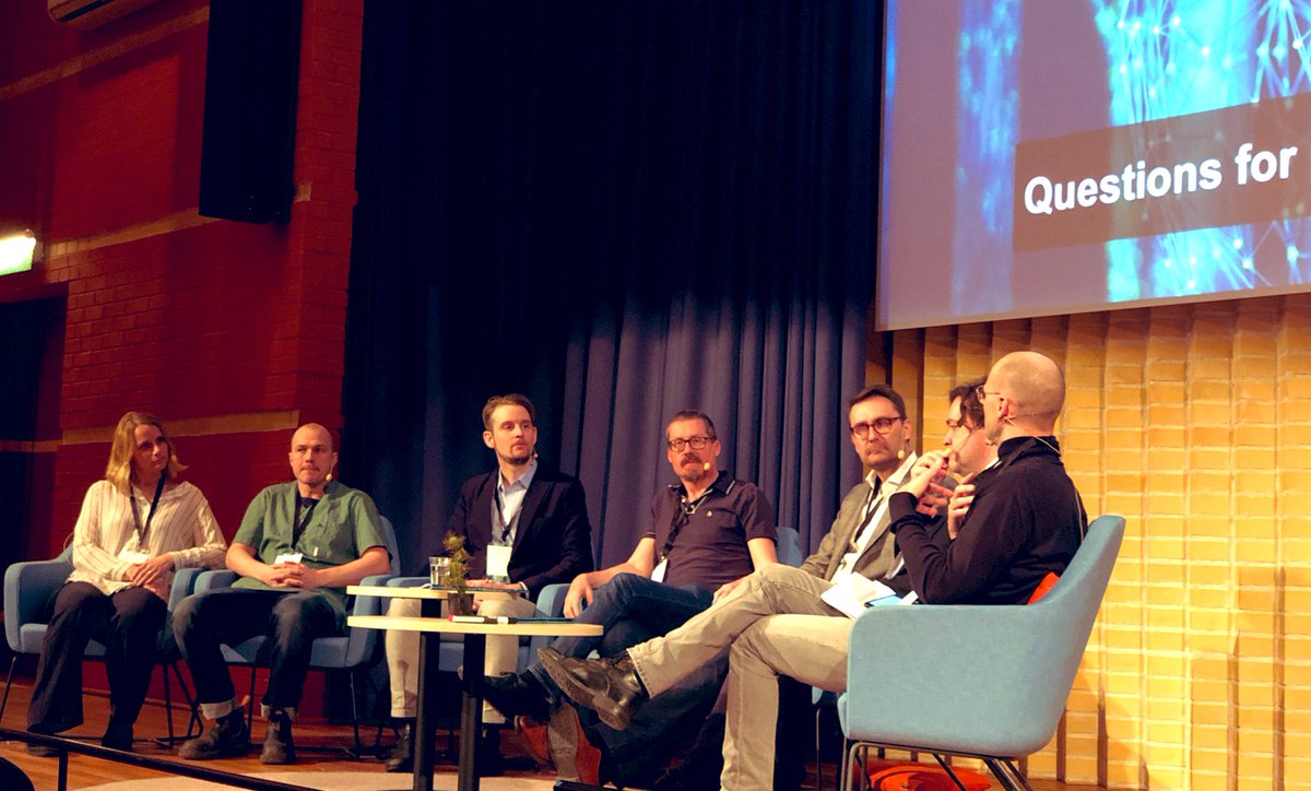EngineeringHea1's tweet photo. First panel discussion of today, researcher duos from @sahlgrenska @SahlgrenskaAcad @goteborgsuni @chalmersnyheter https://t.co/6POee1tNvw