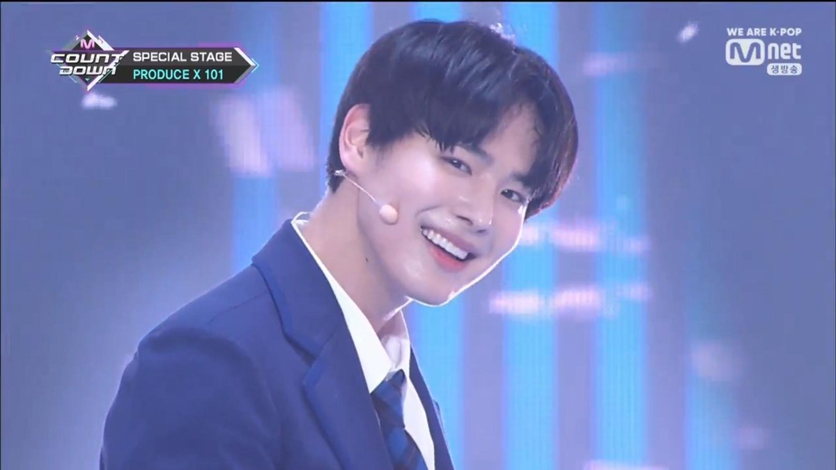 BYUNGCHAN THAILAND tweet media