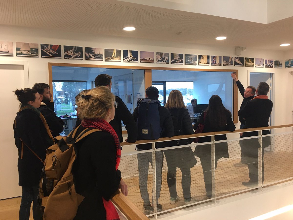 villageCA56's tweet image. Une #visite « VIP » de #Multiplast a été organisée hier soir pour les #startup et #partenaires du village, dont @groupedaucy  et La Belle-Iloise. ⛵

L’équipe village et les invités remercient tous Multiplast pour cette visite d’exception !

➕d'infos : 👉 urlz.fr/9f43