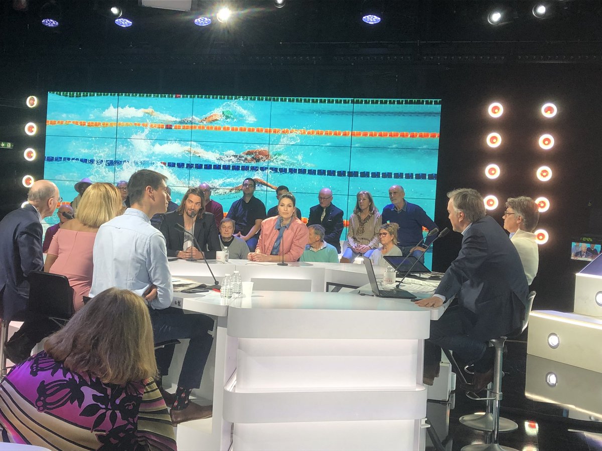 Retrouvez-moi maintenant dans Les Grandes Gueules sur @RMCinfo pour parler de la #Nuitdeleau 💦 avec <a href="/LauryThilleman/">Laury Thilleman</a> <a href="/UNICEF_france/">UNICEF France</a> et <a href="/FFNatation/">FFN</a> 
Venez nager samedi pour les enfants d’Haïti 🇭🇹🤝🇫🇷
#jaitoujourspiscine 
Plus d’infos ▶️lanuitdeleau.com