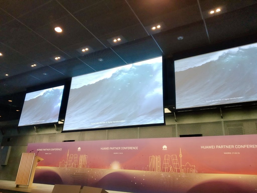 energiro's tweet photo. Presentes en el #HuaweiPartnerConference con las soluciones de Energía como el único CSP 5 Estrellas de @HuaweiSpain - #AlgoMasQueEnergia https://t.co/b6JgjQhzEX