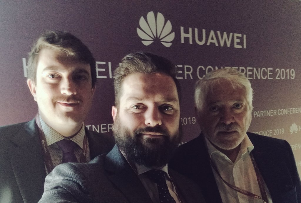 energiro's tweet photo. Presentes en el #HuaweiPartnerConference con las soluciones de Energía como el único CSP 5 Estrellas de @HuaweiSpain - #AlgoMasQueEnergia https://t.co/b6JgjQhzEX