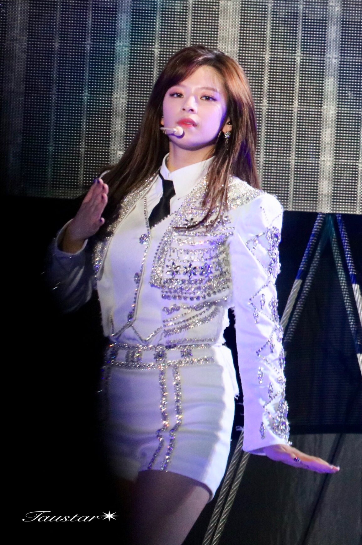 TWICE ジョンヨン 5fe1255de14d714d3e308080821e8b